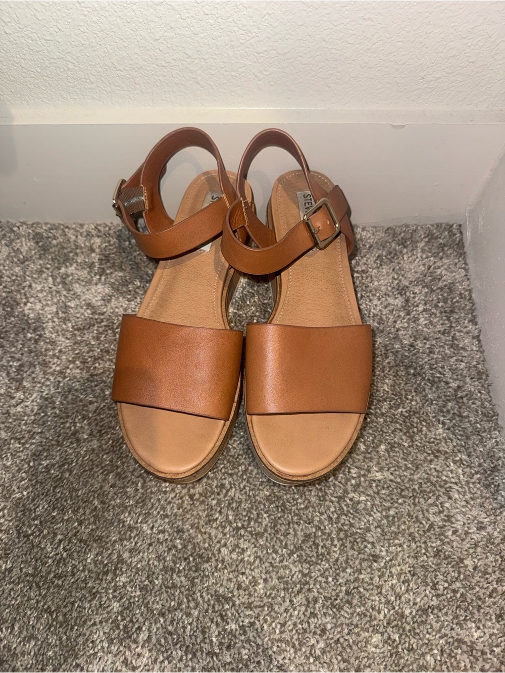 Steve Madden Brown Leather Wide Strap Ankle Buckle Sandals
